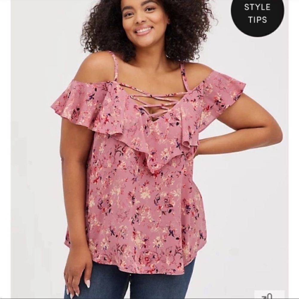 Torrid Floral Print Dusty Rose Lace Up Cold Shoulder Top Cottage Core Feminine